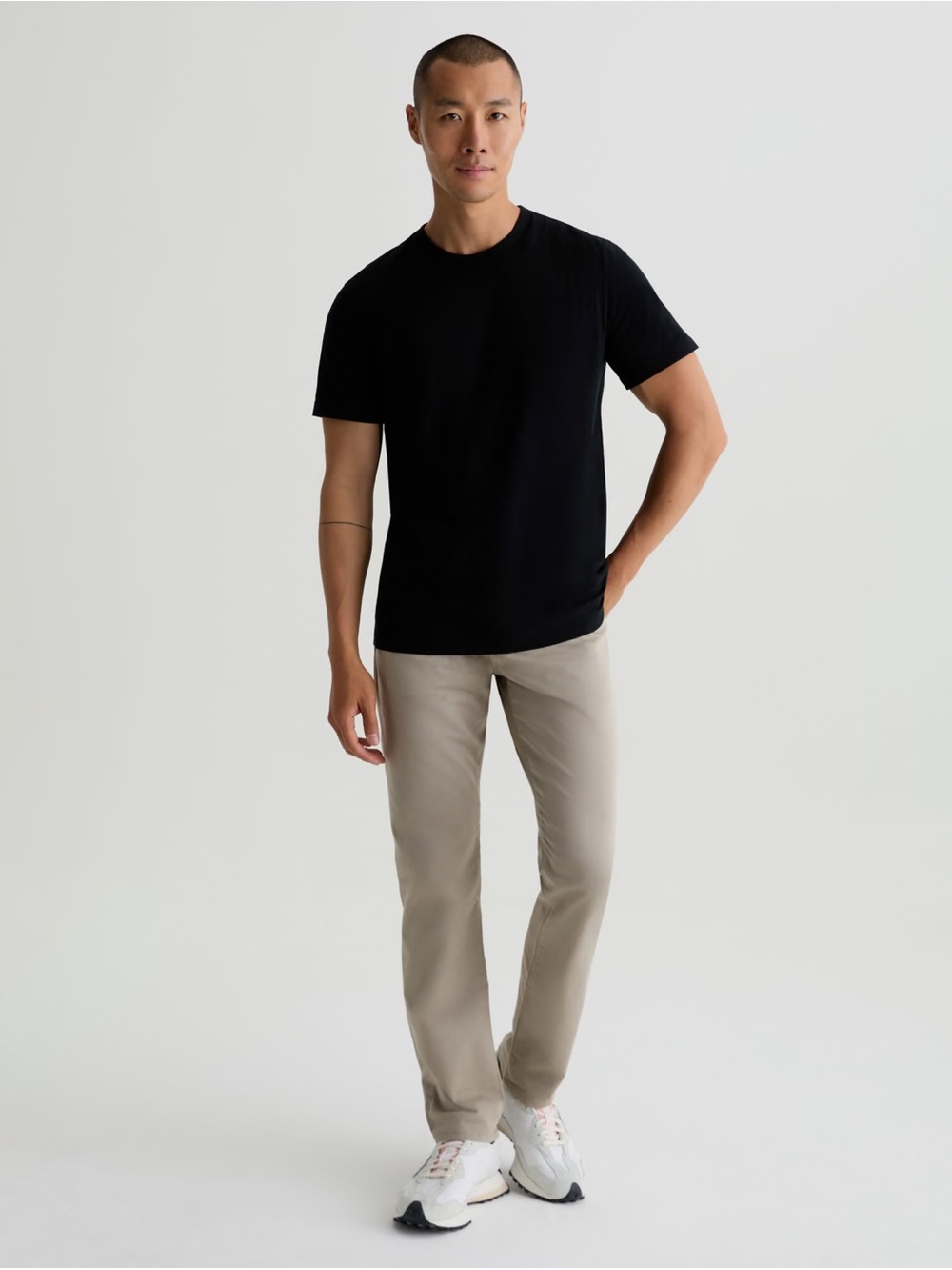 AG Jeans Everett Pant Airluxe™ Slim Straight 40x32 Color: Dry Dust